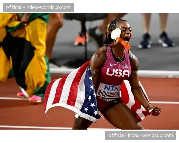 2026年世锦赛落幕,共诞生五项新的世界纪录 2026年世锦赛落幕,共诞生五项新的世界纪录